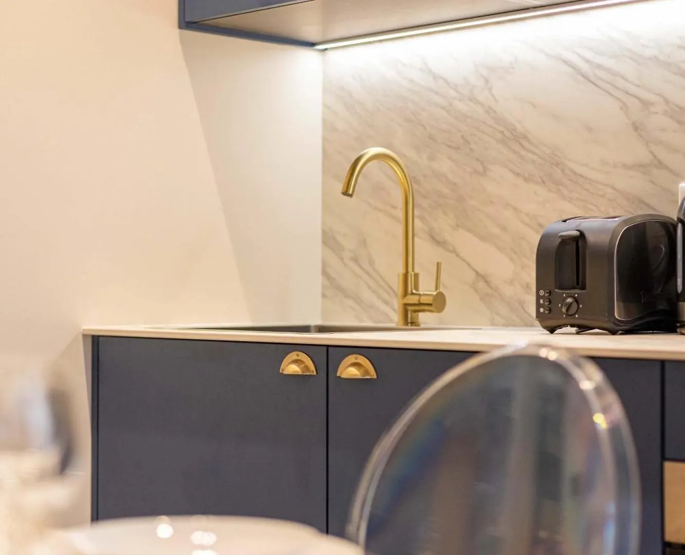 פריז Amazing Apartment - 2Br 6P - Gare Du Nord