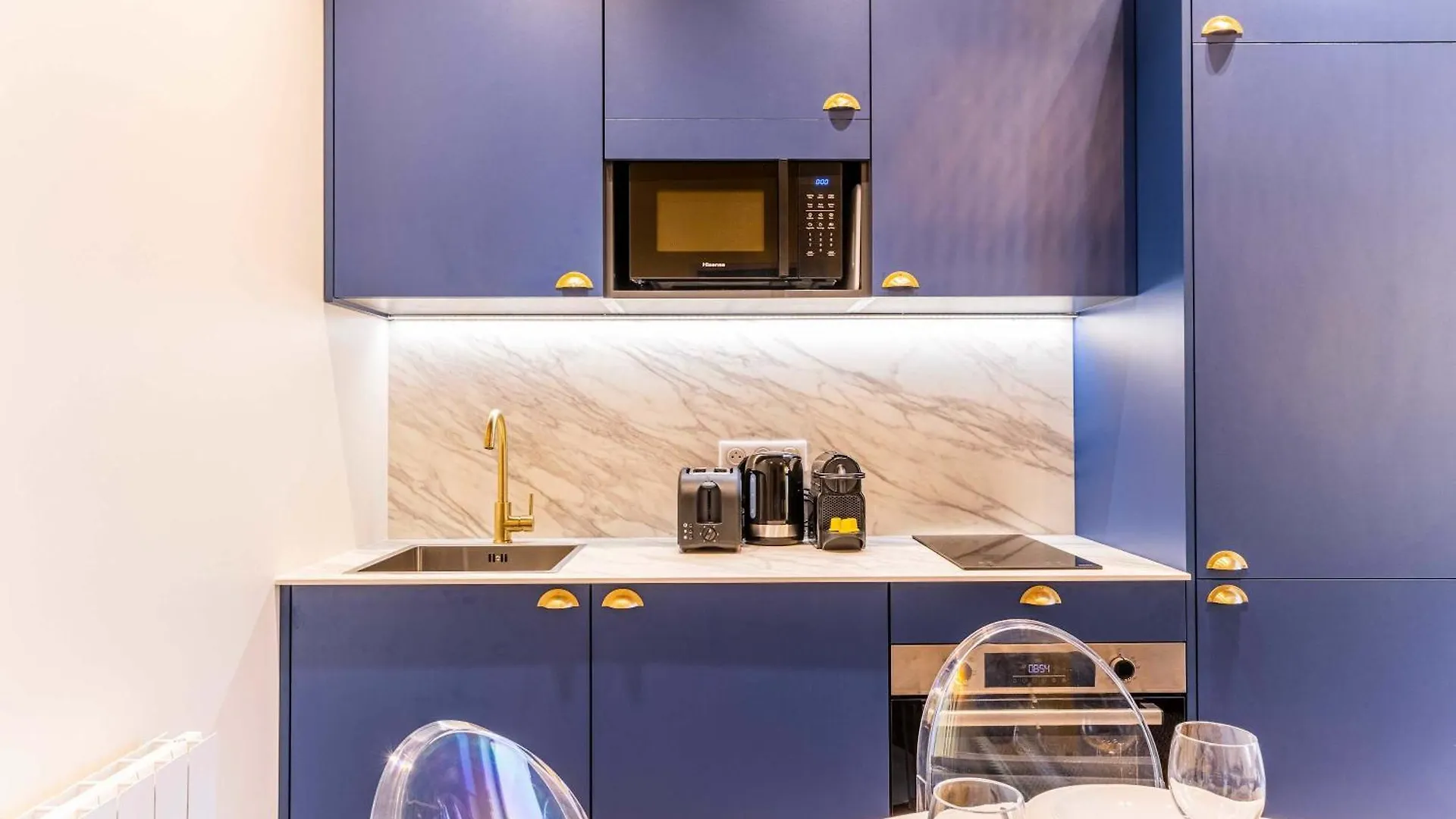 Amazing Apartment - 2Br 6P - Gare Du Nord Paris 0*,  Frankreich