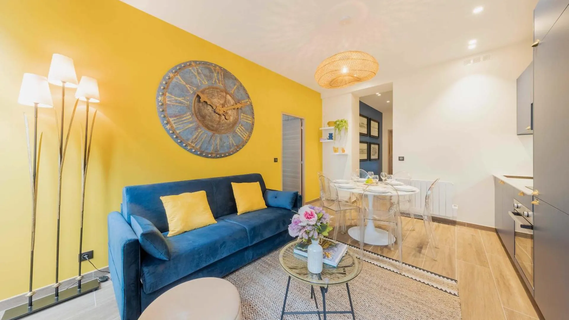 פריז Amazing Apartment - 2Br 6P - Gare Du Nord צרפת